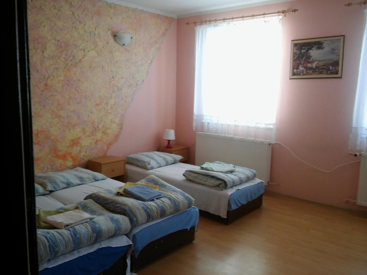 Motel Ararat Kolobrzeg Bagian luar foto