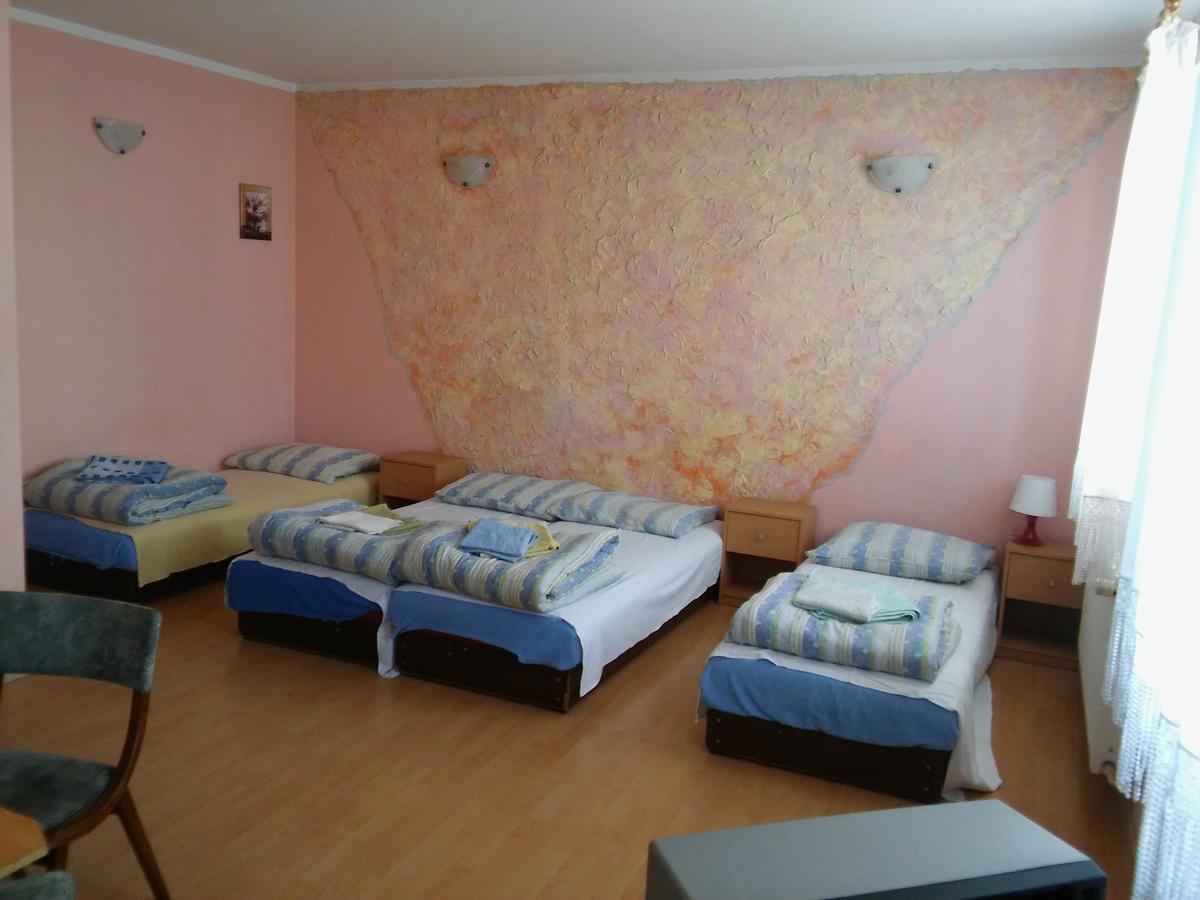 Motel Ararat Kolobrzeg Bagian luar foto