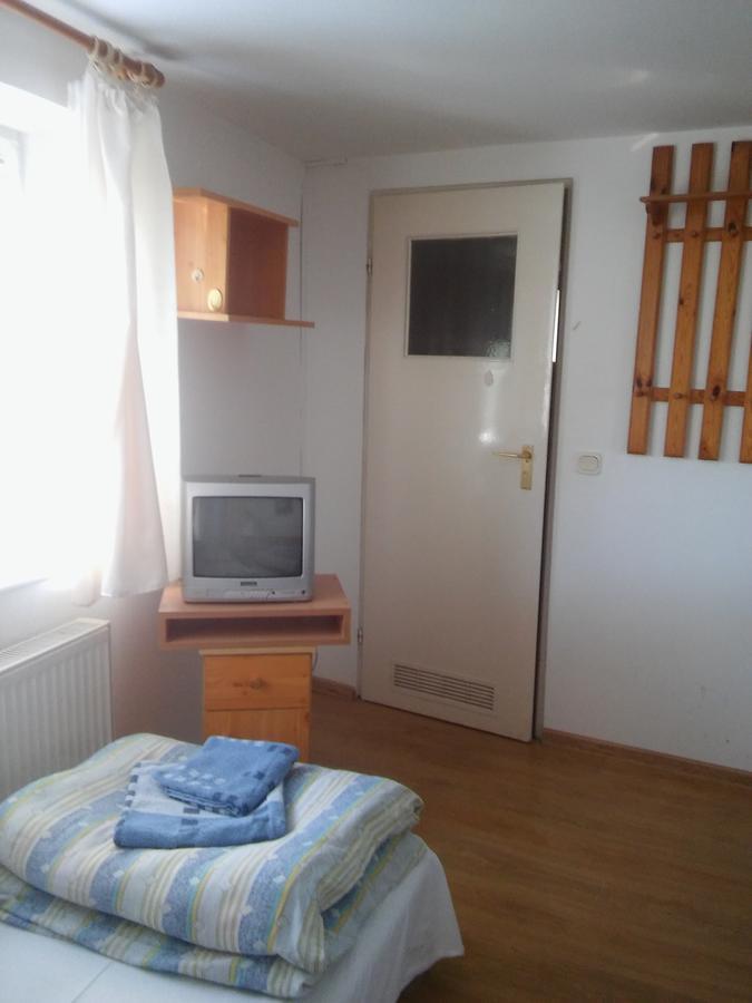 Motel Ararat Kolobrzeg Bagian luar foto
