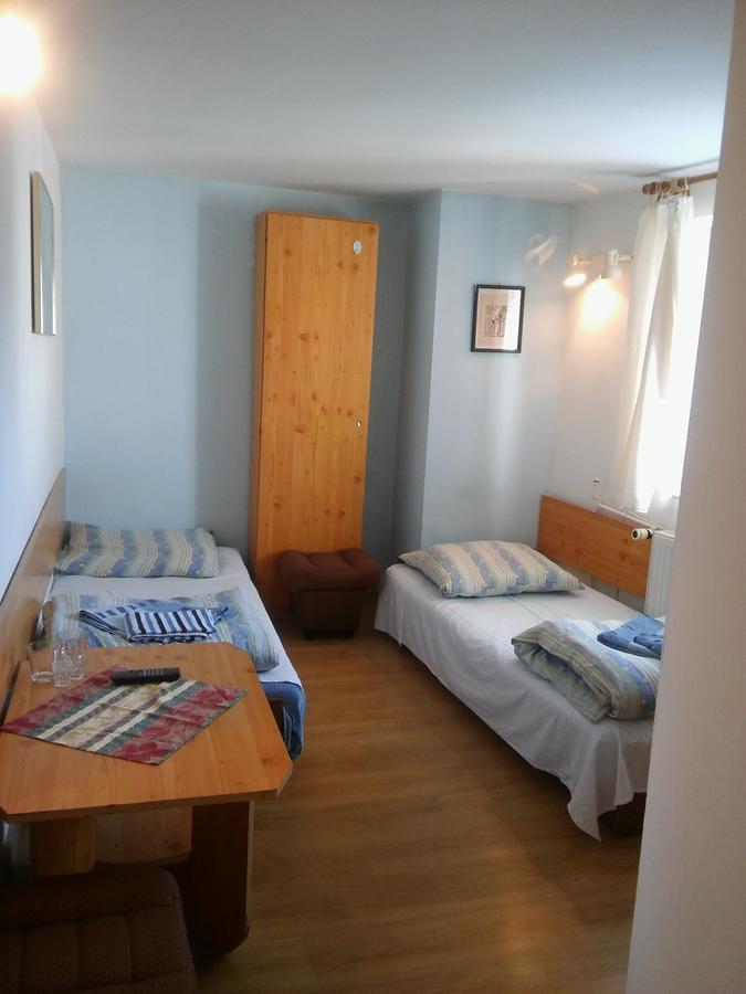 Motel Ararat Kolobrzeg Bagian luar foto
